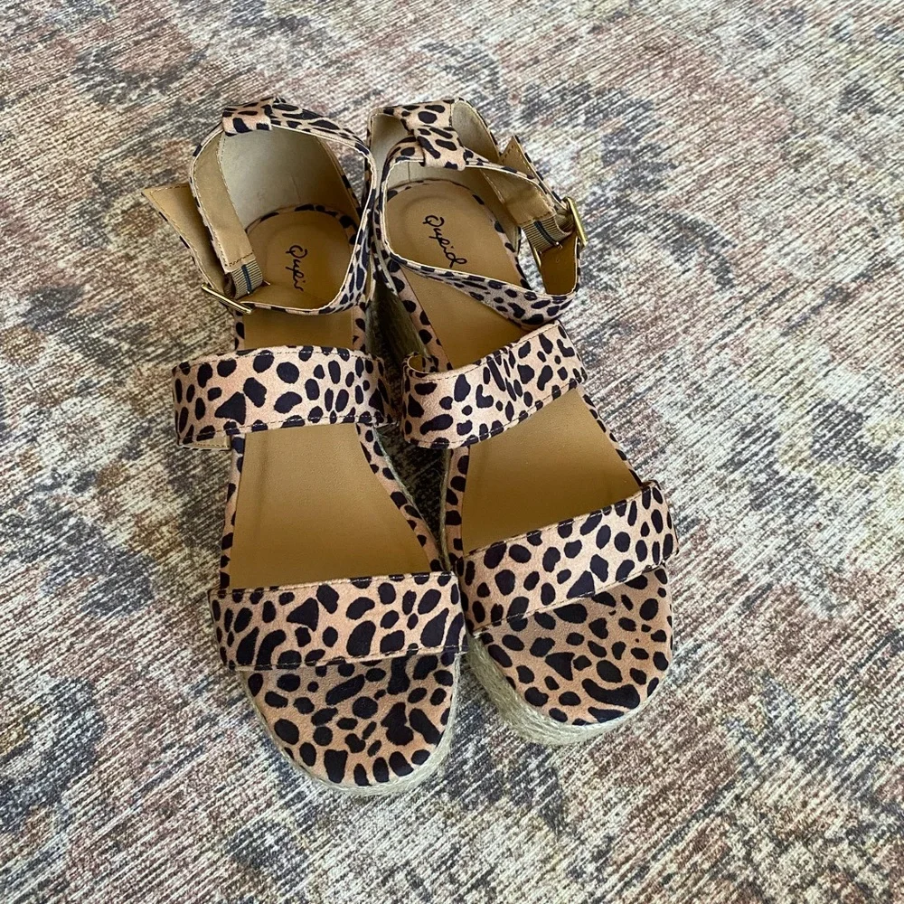 Vampy Festival Boho Qupid Cheetah Print Platform‎ Wedges SZ 10